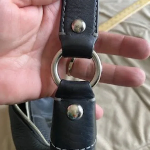 Coach Shoulder Bag - Picture 10 of 10